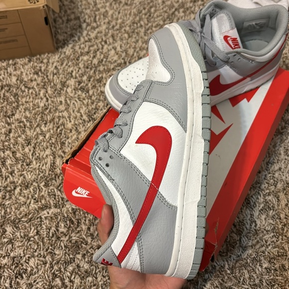 NIKE DUNK LOW GREY WHITE AND RED - Picture 4 of 7